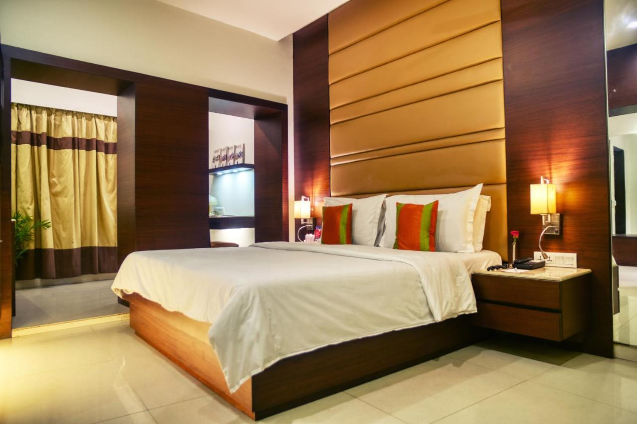 The Samilton Hotel Kolkata Ngoại thất bức ảnh