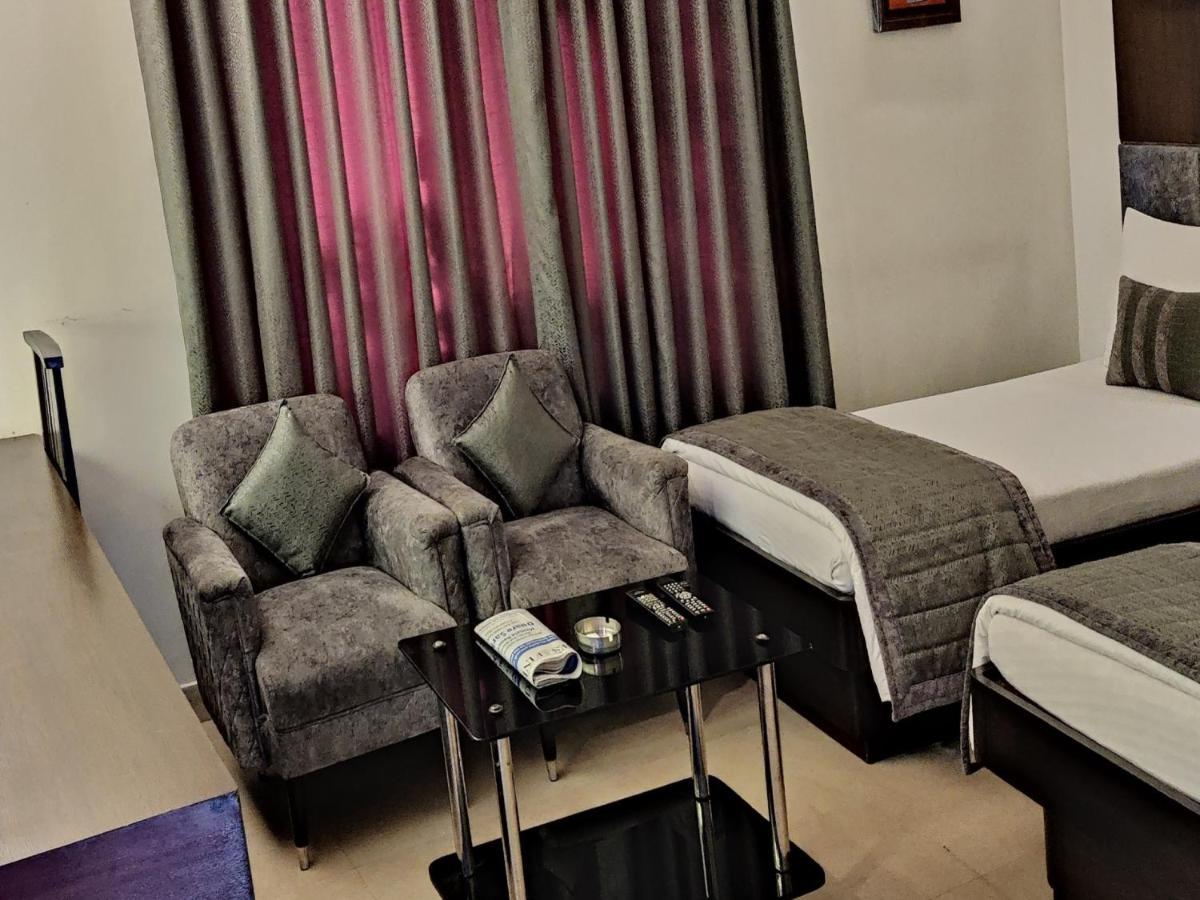 The Samilton Hotel Kolkata Ngoại thất bức ảnh