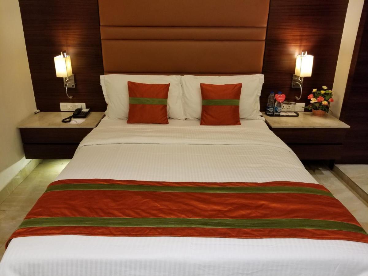 The Samilton Hotel Kolkata Ngoại thất bức ảnh