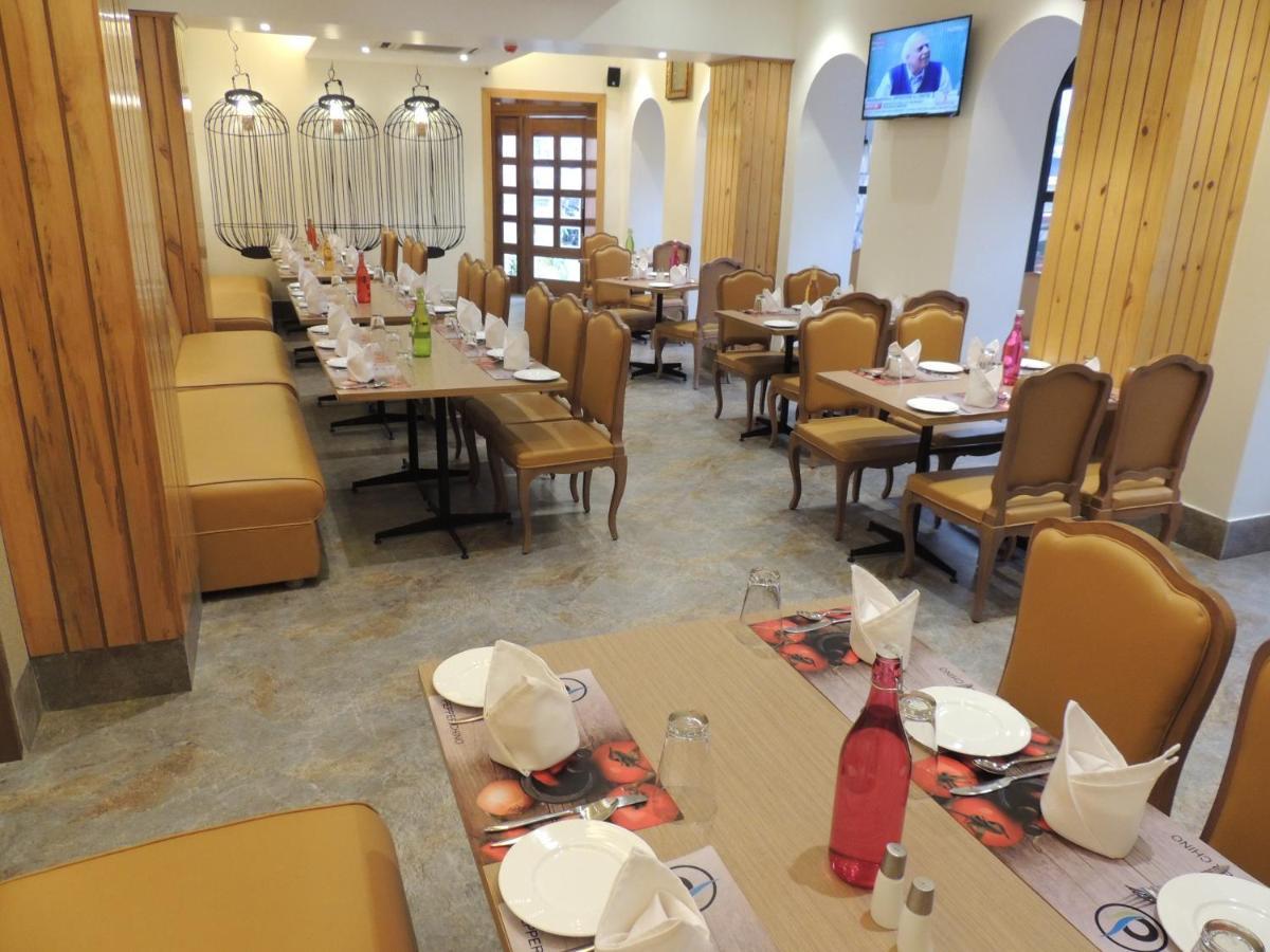 The Samilton Hotel Kolkata Ngoại thất bức ảnh
